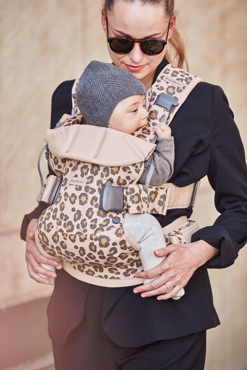 BabyBjörn Baby Carrier One Cotton, Beige Leopard - 098075US