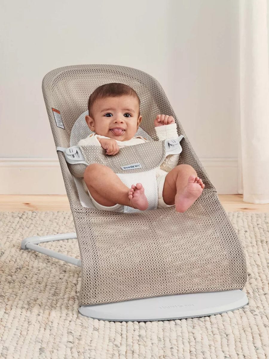 BabyBjörn Bouncer Balance Soft, Light Gray Frame Mesh Gray Beige/Grey - 005144US