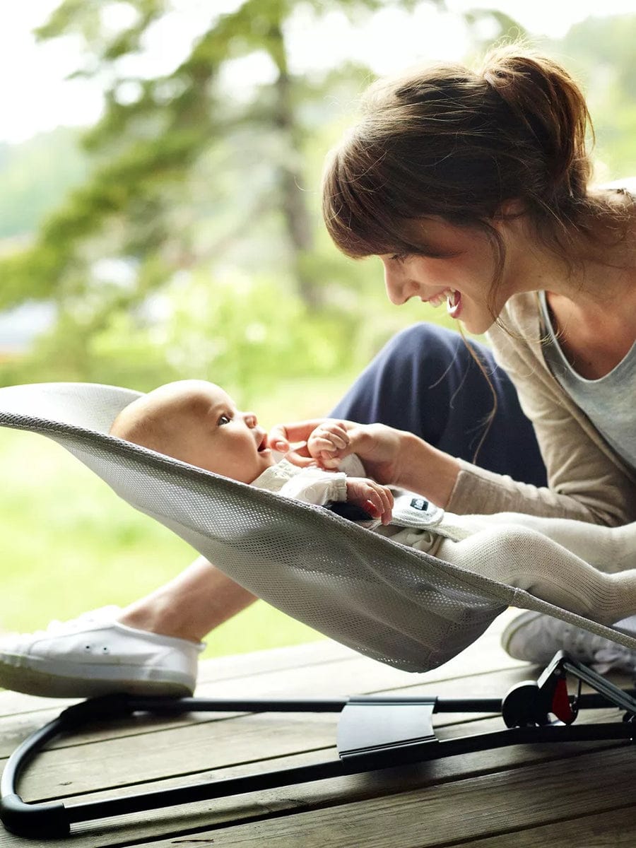 BabyBjorn Bouncer Balance Soft, Mesh - Silver / White / Black Frame - 005029US