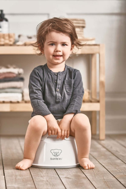 BabyBjorn Smart Potty - White/Grey - 051221US