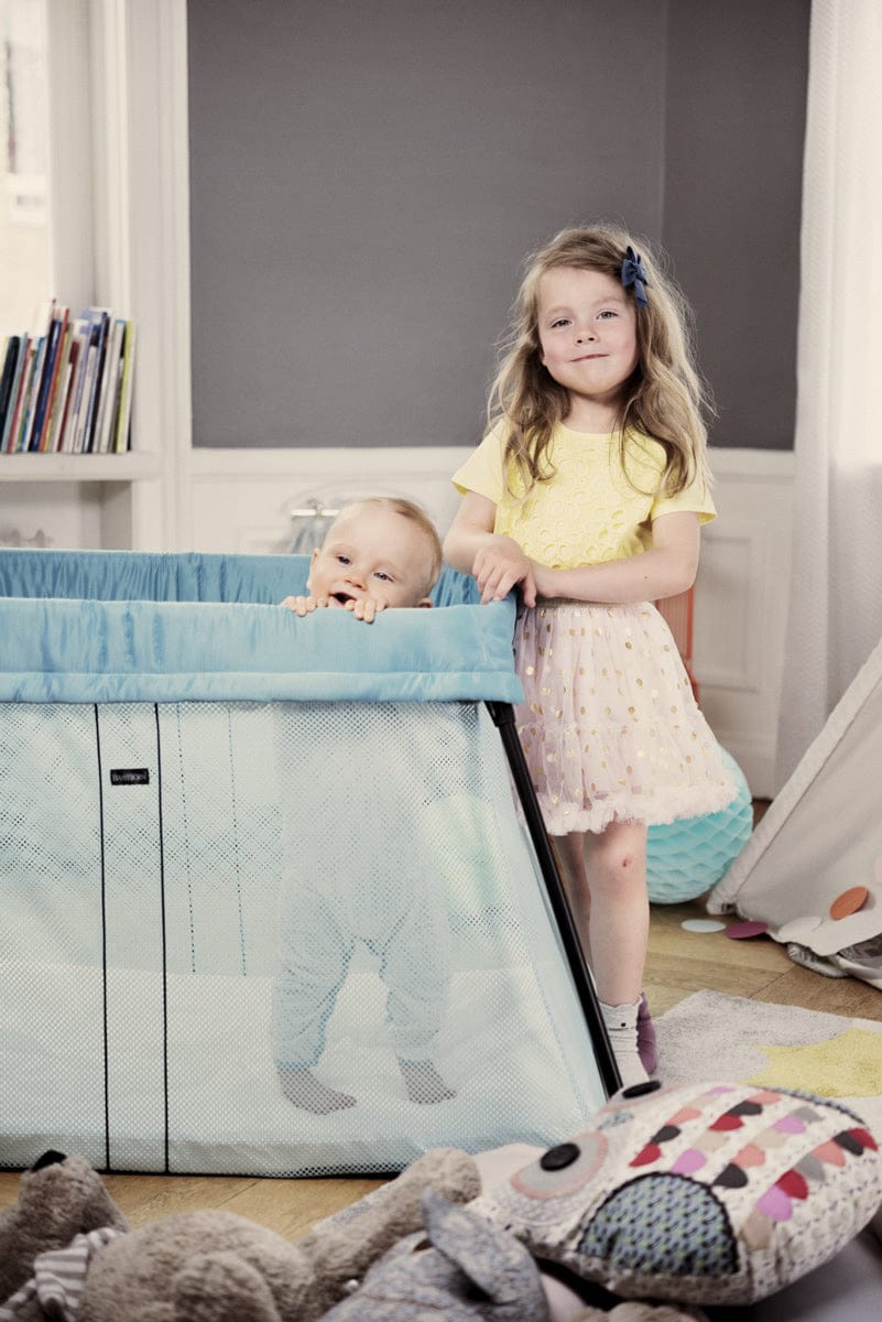 BabyBjorn Travel Crib Light - Turquoise