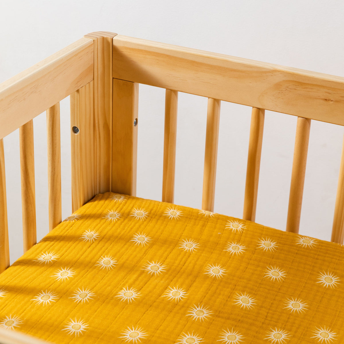 Babyletto All-Stages Midi Crib Sheet in GOTS Certified Organic Muslin Cotton - Golden Hour - T26933