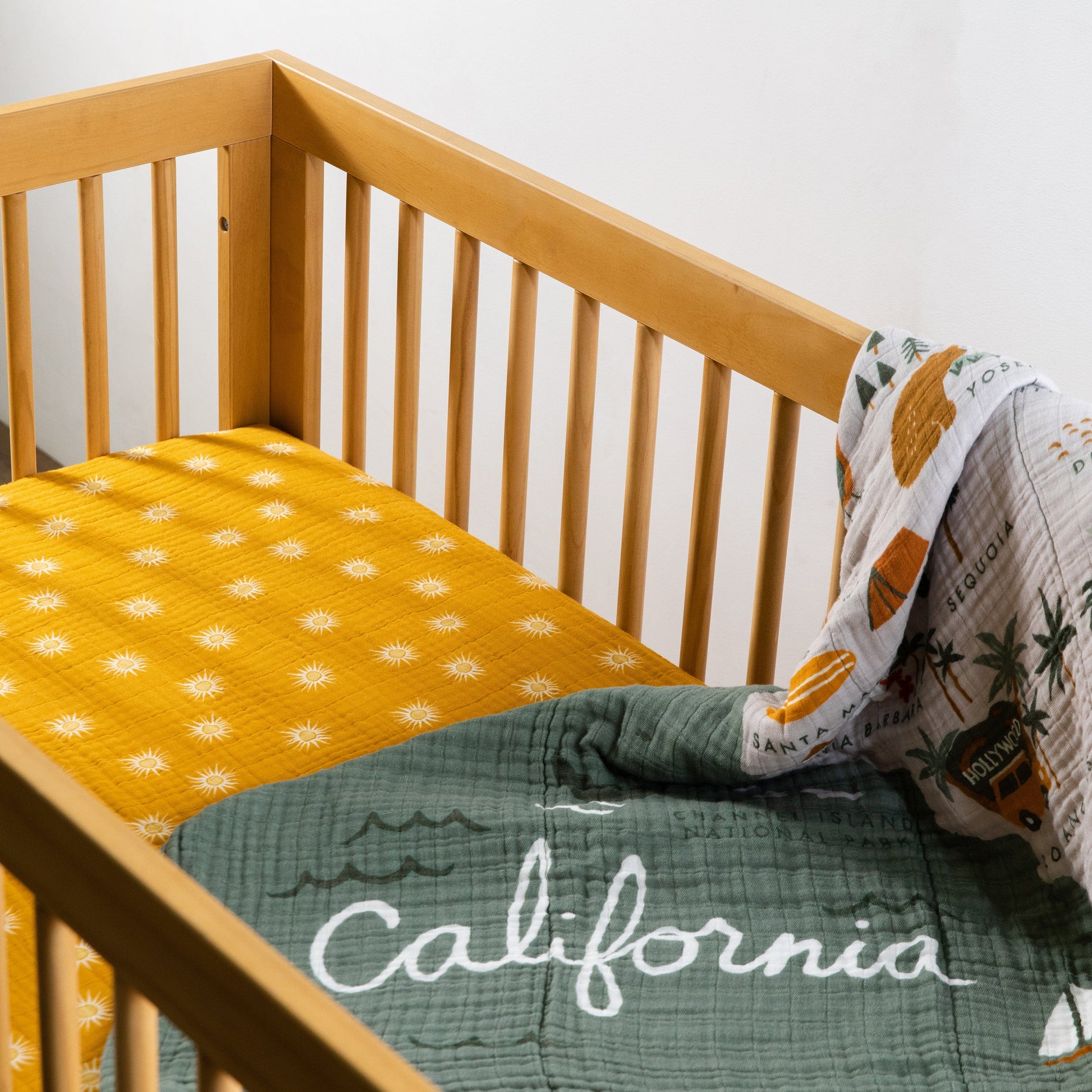 Babyletto Crib Sheet in GOTS Certified Organic Muslin Cotton-Golden Hour - T26935