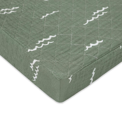 Babyletto Quilted Changing Pad Cover in GOTS Certified Organic Muslin Cotton-Ocean Waves - T27137
