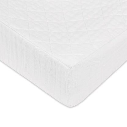 Babyletto Quilted Changing Pad Cover in GOTS Certified Organic Muslin Cotton-White - T29437