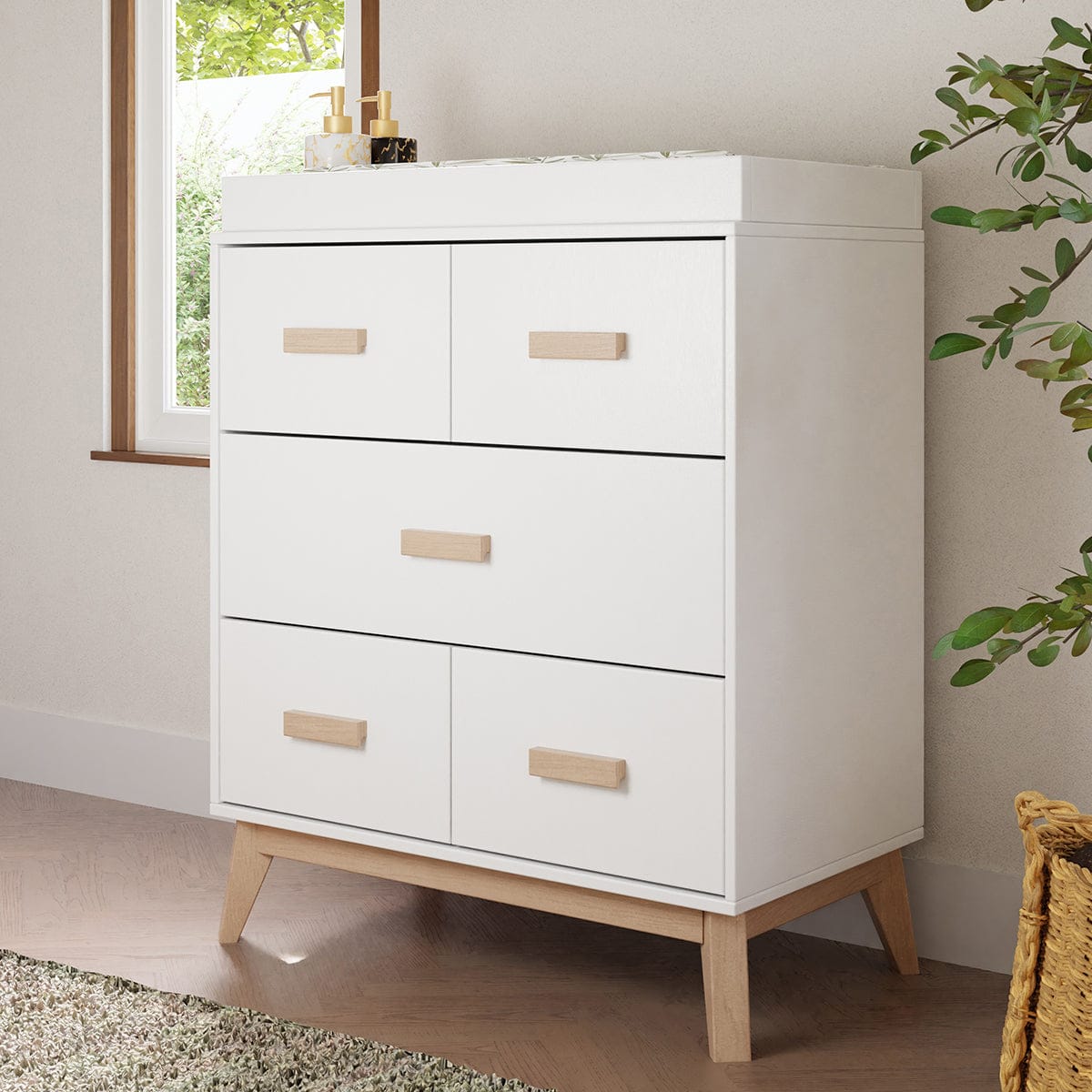 Babyletto Scoot 3-Drawer Changer Dresser w/Removable Changing Tray - White / Washed Natural - M5823WNX