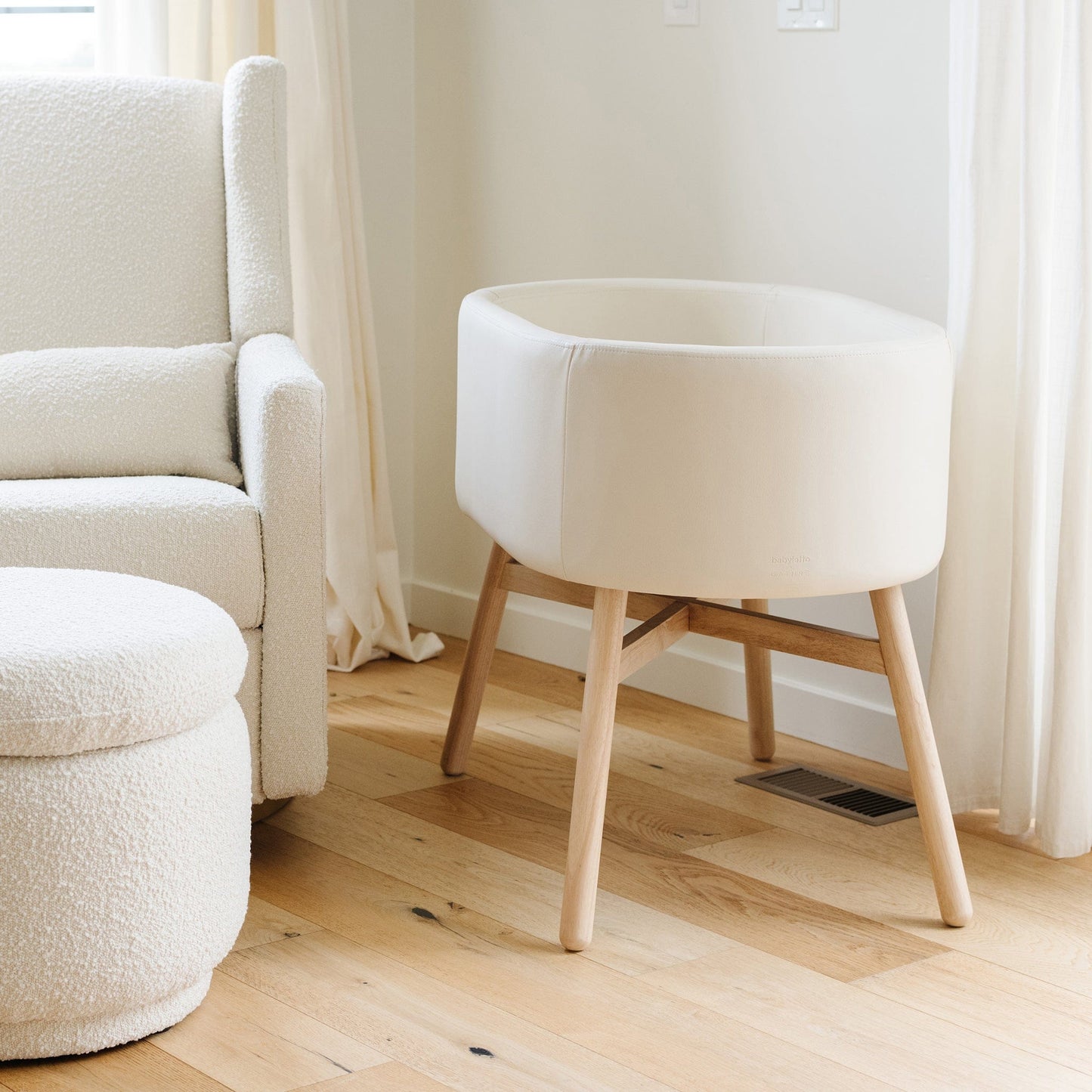 Babyletto x GATHRE Capsule Bassinet - Ivory - M26834GYLB