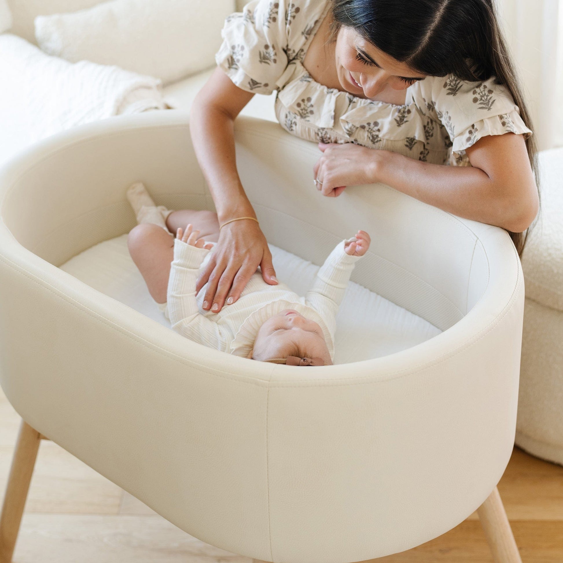Babyletto x GATHRE Capsule Bassinet - Ivory - M26834GYLB