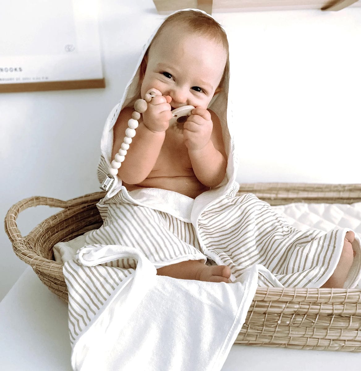 Bamboo Little Hooded Baby Towel & Washcloth Set - Taupe Wave - TOW-WAS-TAU-W
