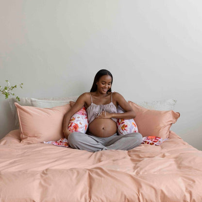 bbhugme Pregnancy Pillow - Blushing Roses - 120288