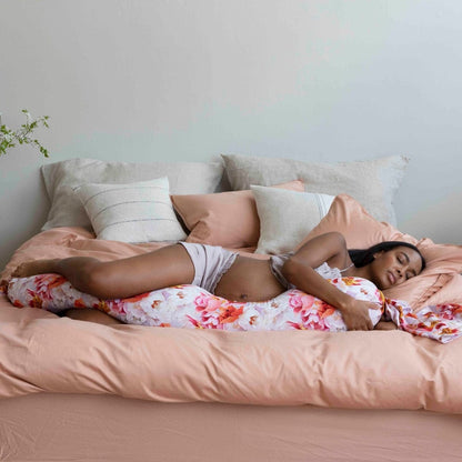 bbhugme Pregnancy Pillow - Blushing Roses - 120288