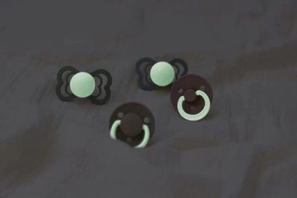 BIBS De Lux GLOW Silicone Pacifier, 2 Pack - Blush/Vanilla - One Size (0-3 years) - 150216