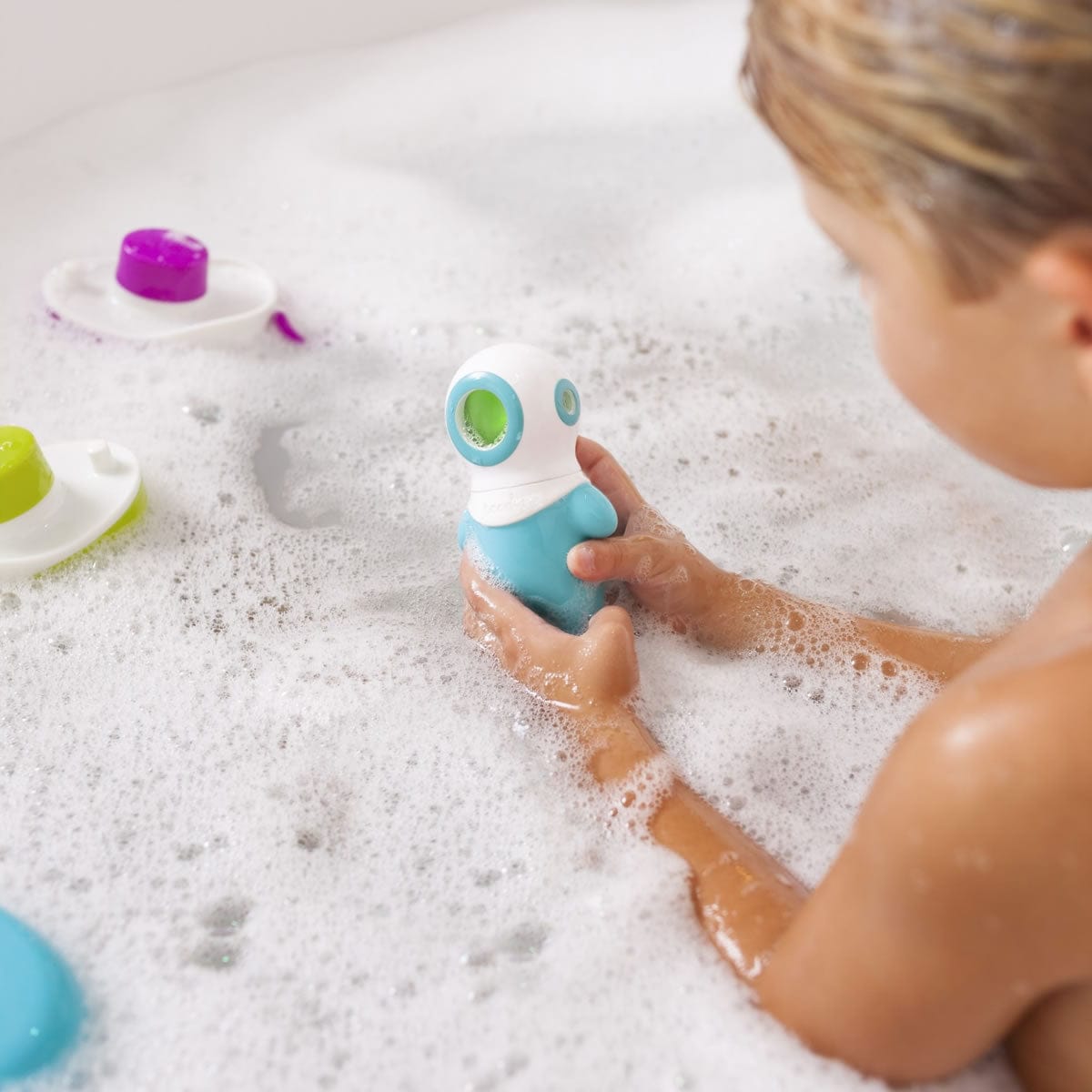Boon Marco Light Up Bath Toy