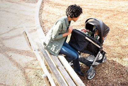 Britax B-Lively & B-Safe 35 Travel System - Raven