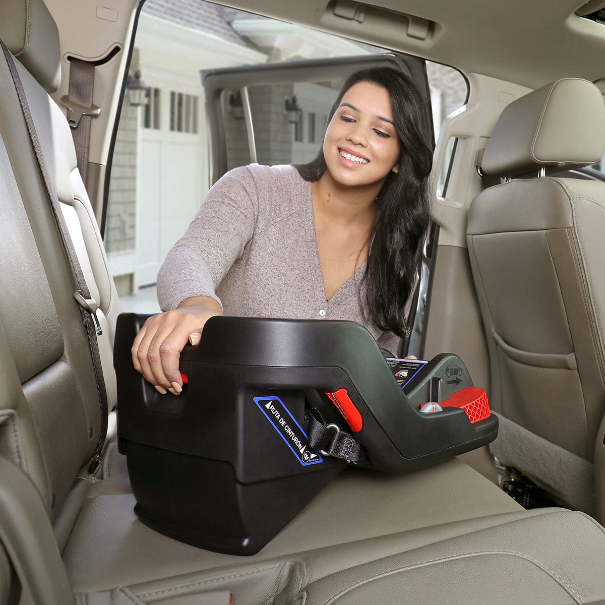 Britax Infant Car Seat EXTRA Base Gen2 with SafeCenter LATCH Installation