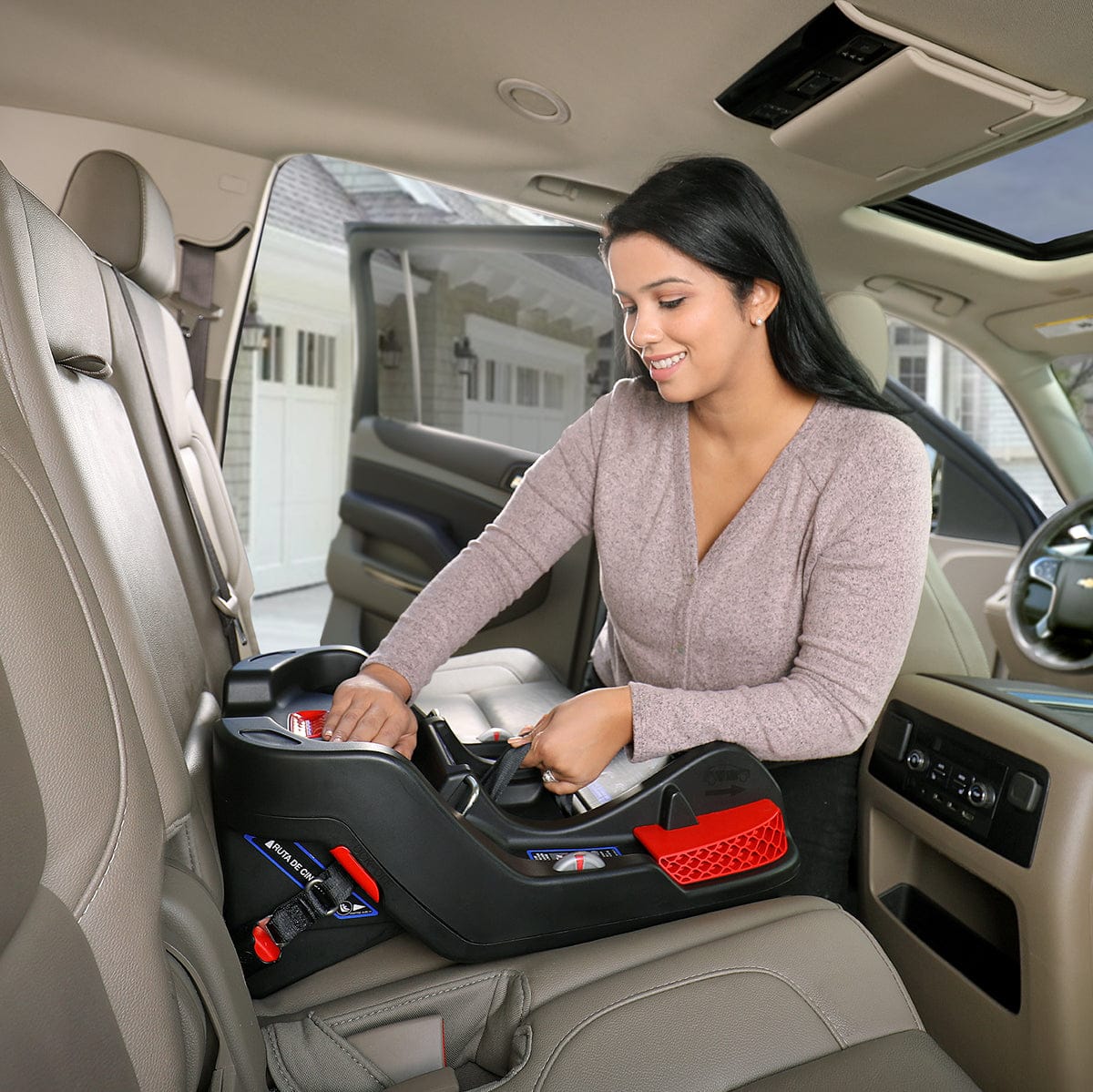 Britax Infant Car Seat EXTRA Base Gen2 with SafeCenter LATCH Installation - S12778300