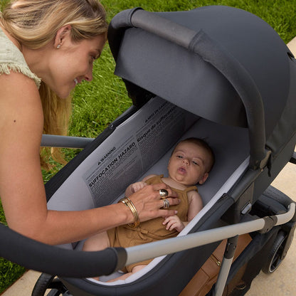 Britax Zinnia Bassinet for Brook, Brook+ and Grove Strollers - Black - S14747800