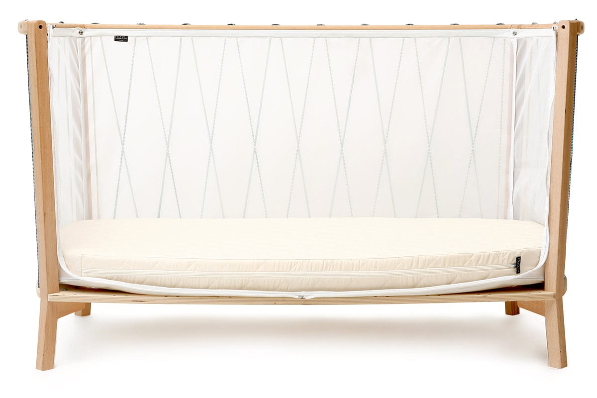 Charlie Crane KIMI Baby Bed with Organic Mattress - Black & White - KIMI-KIT-120-ORG-BW