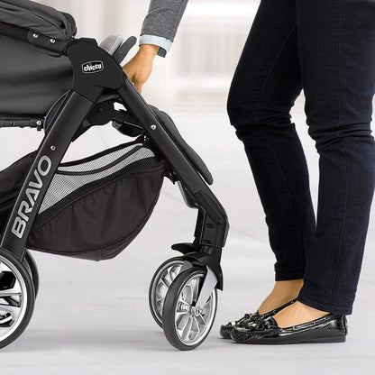 Chicco Bravo LE Trio Travel System - Genesis