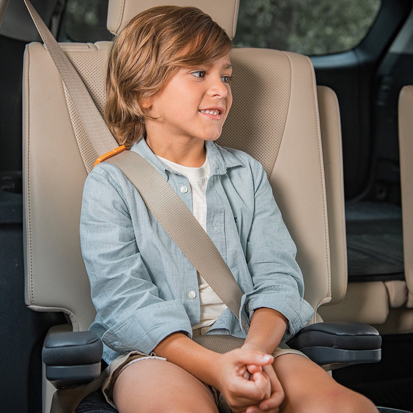 Chicco GoFit ClearTex Plus Backless Booster Car Seat - Obsidian - 08087106240070