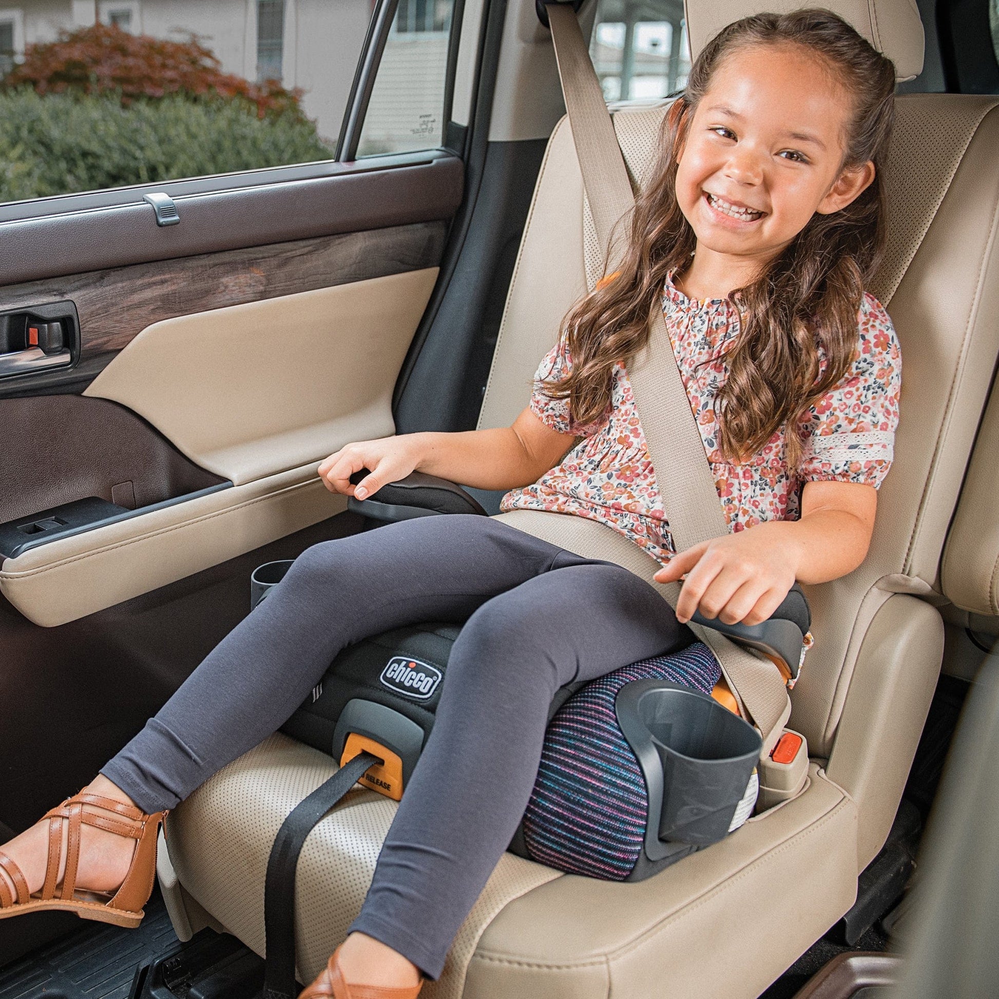 Chicco GoFit ClearTex Plus Backless Booster Car Seat - Tropic - 06087106140070