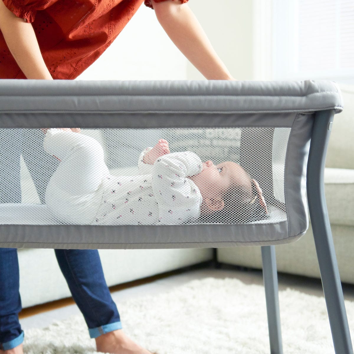 Chicco LullaGo Anywhere Portable Bassinet - Grey Star - 00079061840070