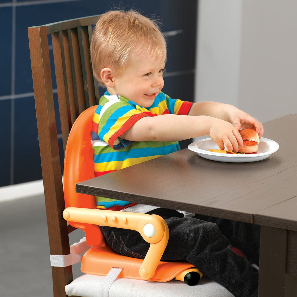 Chicco Pocket Snack Portable Booster Chair - Grey - 07079363470070