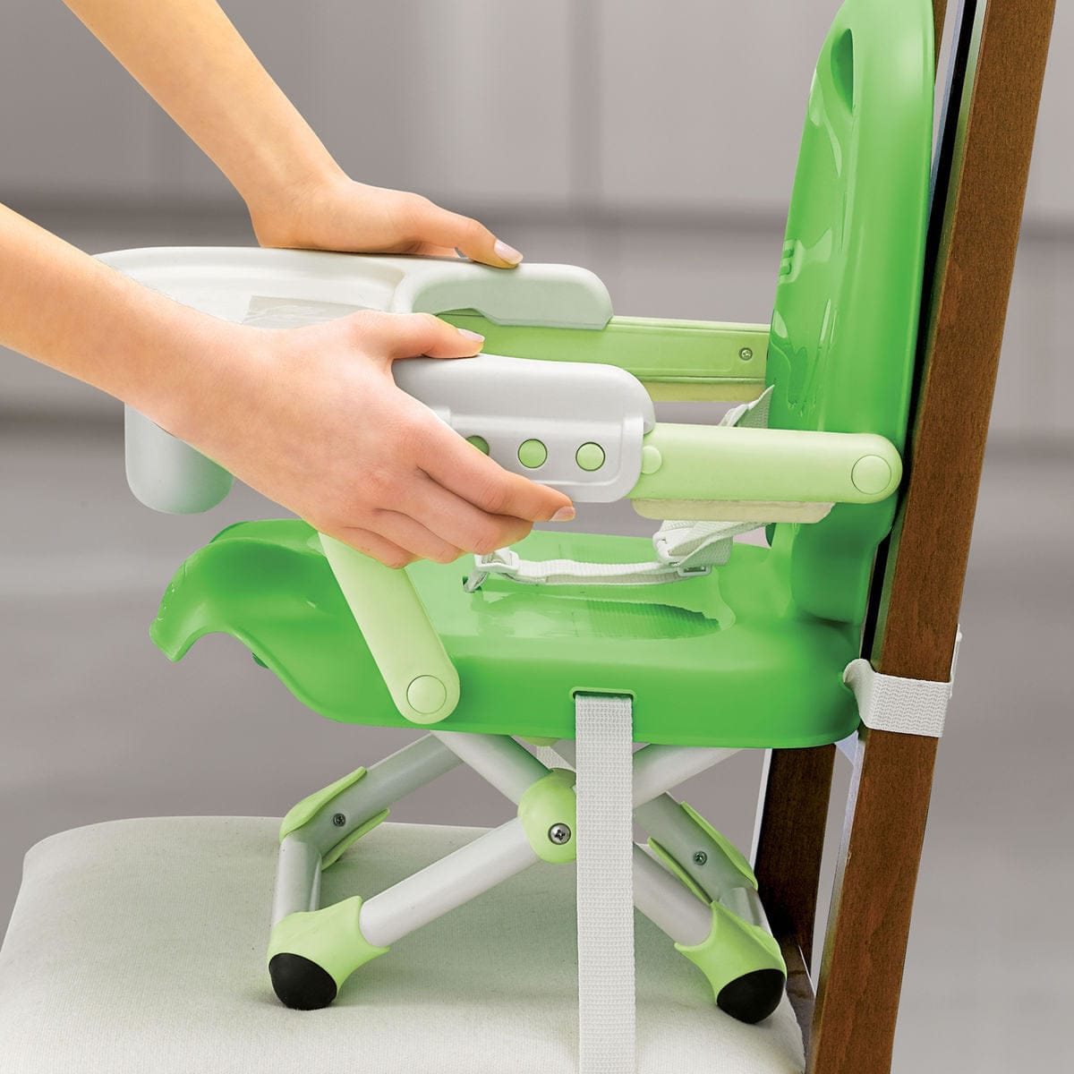 Chicco Pocket Snack Portable Booster Chair - Lavender - 07079363740070