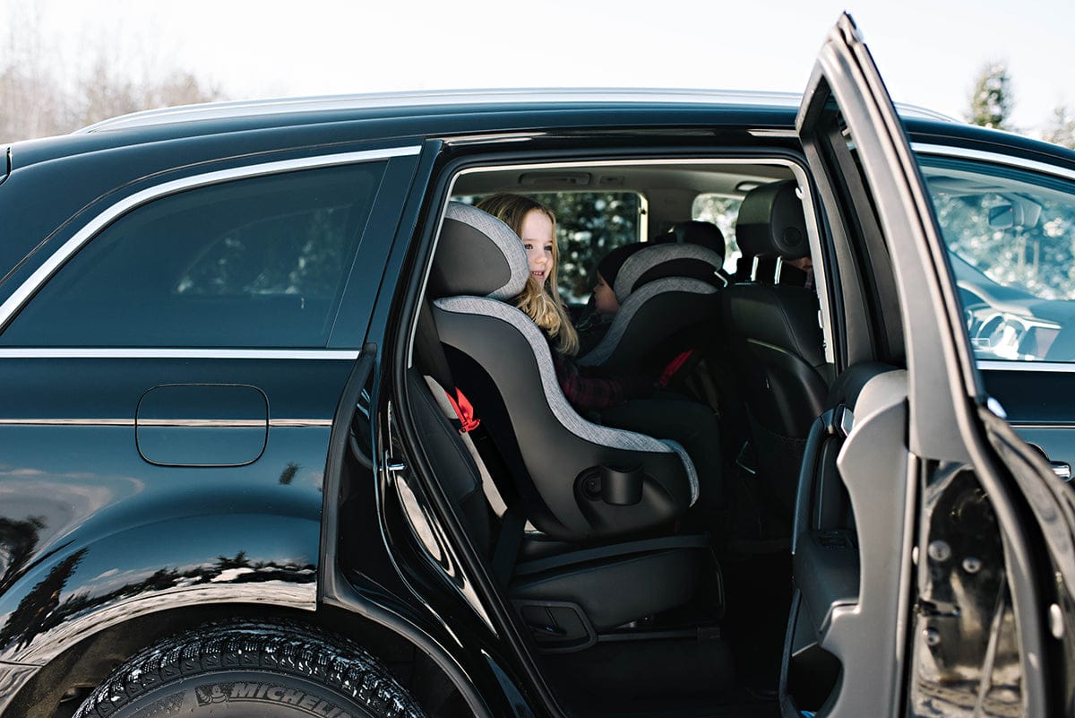 Clek Foonf Narrow Convertible Car Seat with Anti-Rebound Bar - Winter Mammoth - FO19U1-WLW3