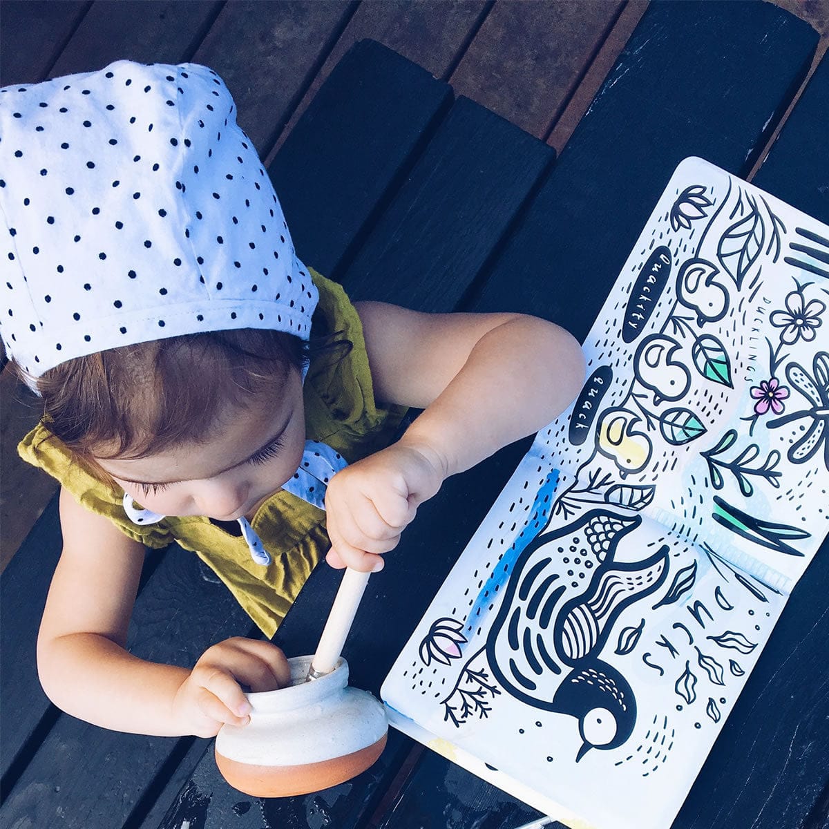 Color Me: Who's in the Pond? Baby's First Bath Book - 9781682971406