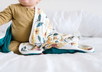 Copper Pearl 3-Layer Stretchy Quilt - Sunnie - X002BFJMC5