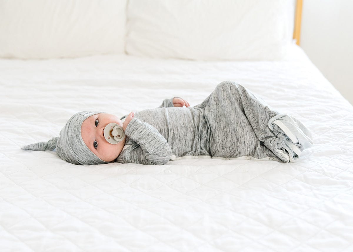 Copper Pearl Newborn Knotted Gown - Asher - X002BEKZ8L