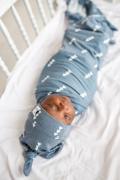 Copper Pearl Newborn Top Knot Hat - North - X001GXR4TB