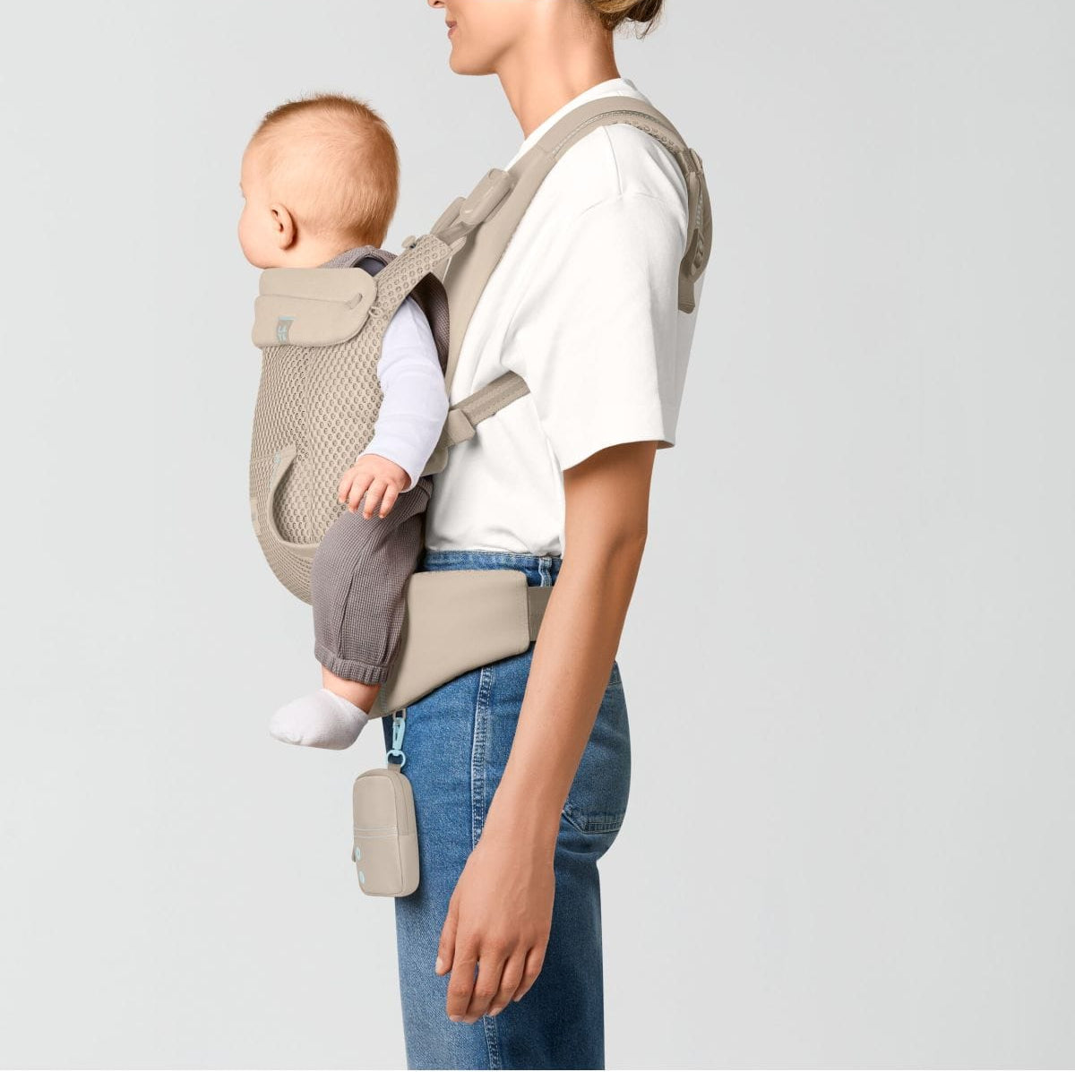 Cybex Laya Baby Carrier - Almond Beige - 526000572