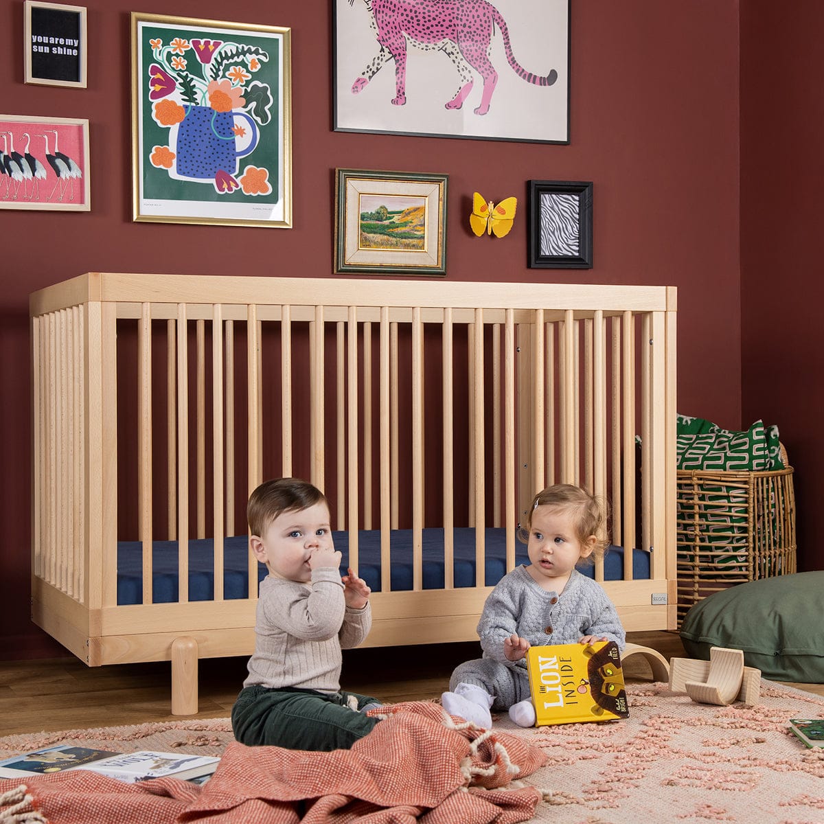 dadada Bliss 4-in-1 Convertible Crib - Natural - 15003-da