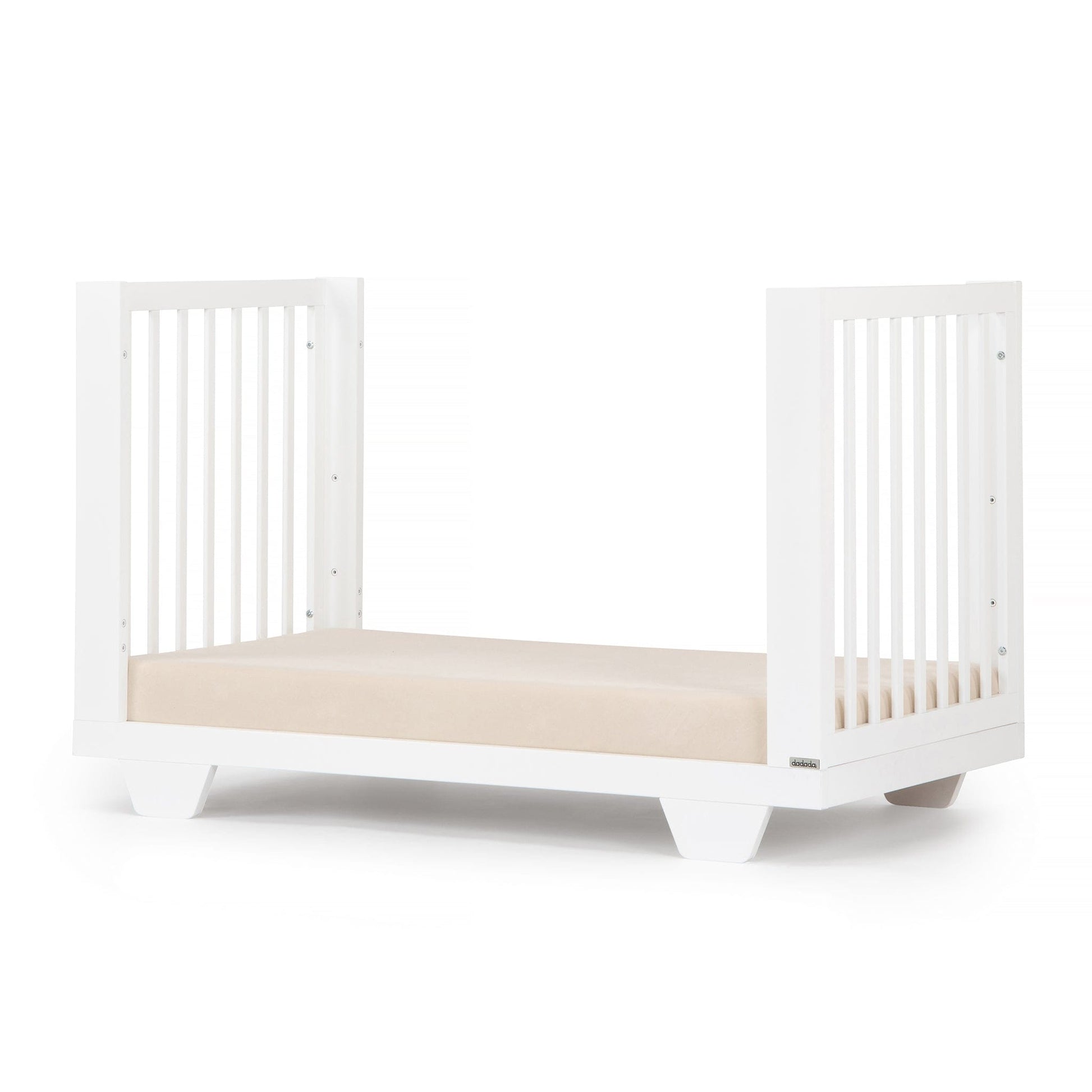 dadada Spirit 8-in-1 Convertible Crib - White - 16001-da