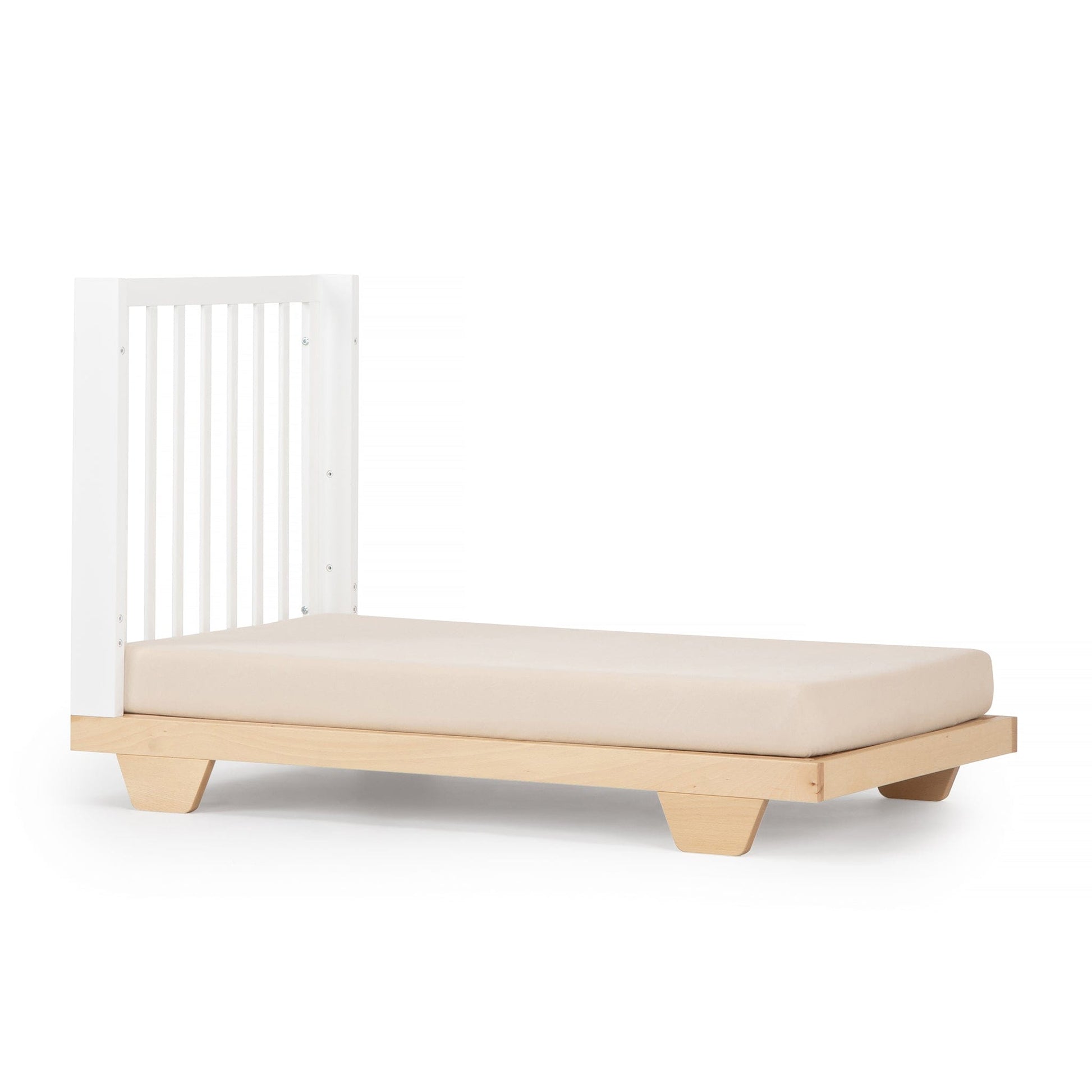 dadada Spirit 8-in-1 Convertible Crib - White / Natural - 16031-da