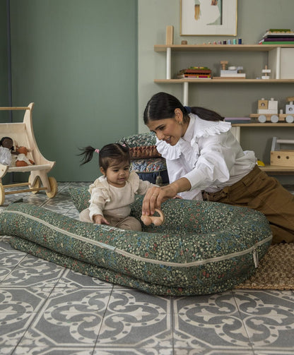 DockaTot x William Morris Grand Dock - Blackthorn