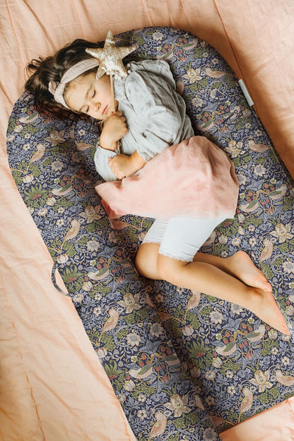 DockaTot x William Morris Grand Dock- Strawberry Thief