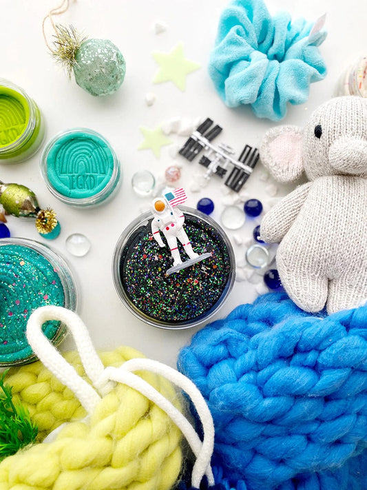 Earth Grown KidDoughs Play Dough-To-Go Jar - Space (Scented) - USPACEPK