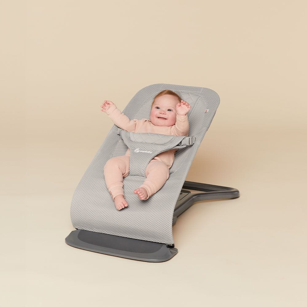Ergobaby 3-in-1 Evolve Mesh Bouncer - Light Grey - EVLBNCLTGRYMSHNA