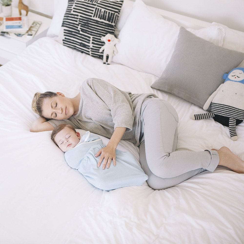 Ergobaby Lightweight Swaddler - Blue - SWLWBLUE