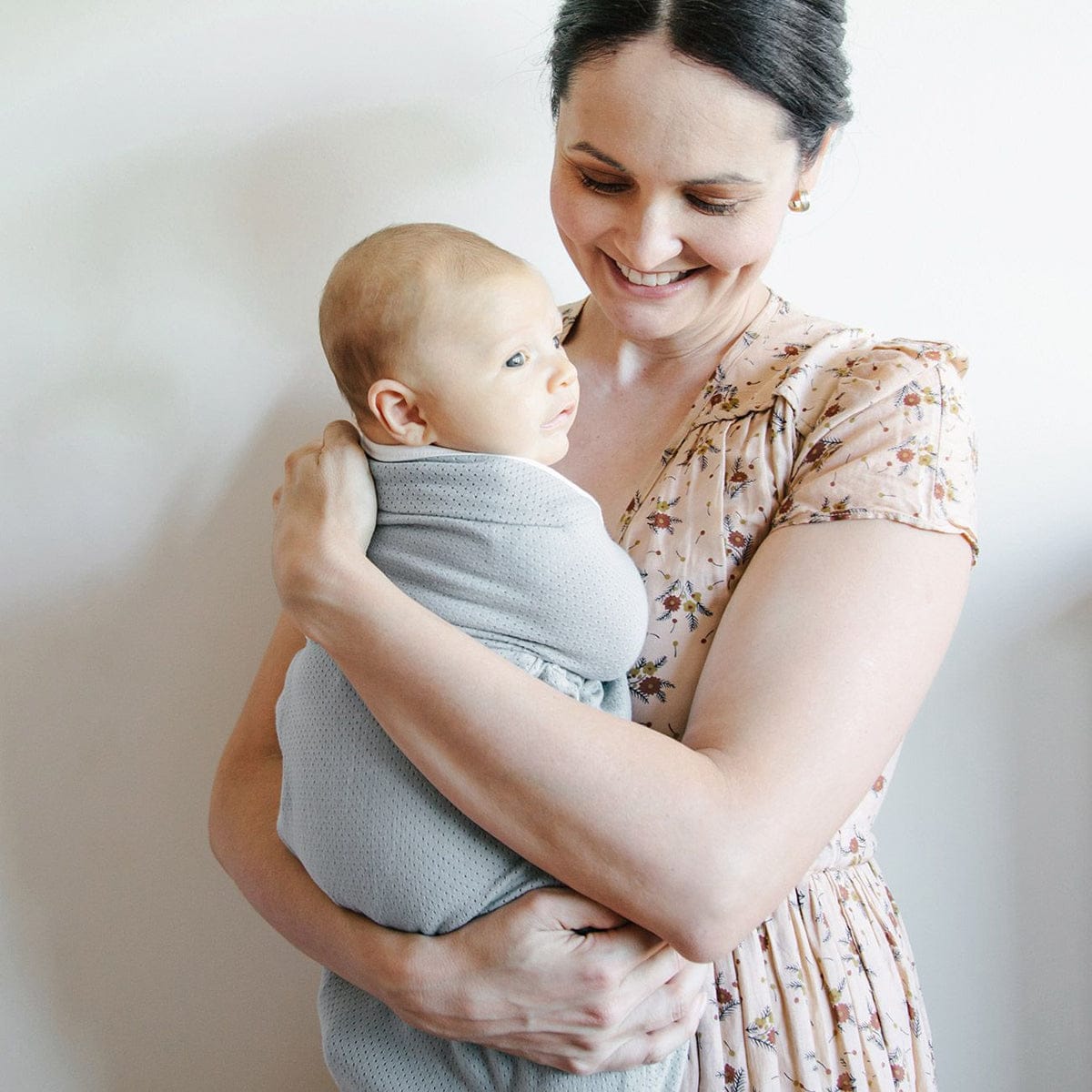 Ergobaby Lightweight Swaddler - Stone - SWLWSTONE