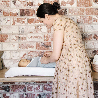 Ergobaby Lightweight Swaddler - Stone - SWLWSTONE