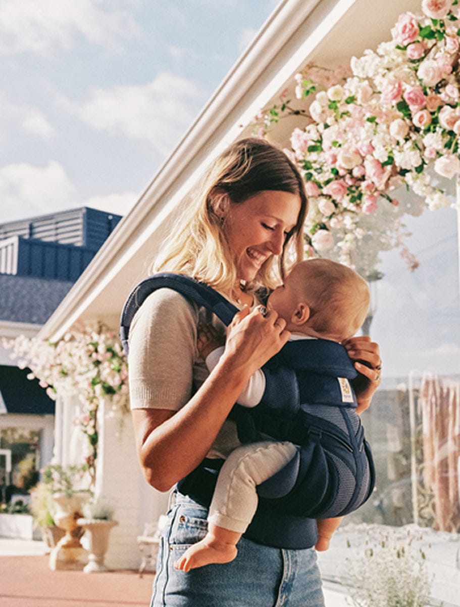 Ergobaby Omni 360 Cool Air Mesh Baby Carrier