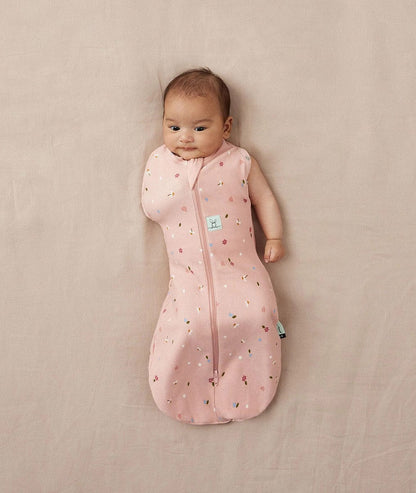 ergoPouch Cocoon Swaddle Sack 1.0 TOG - Daisies, 0-3 Months - EPCO-1-0T00-03MDA23