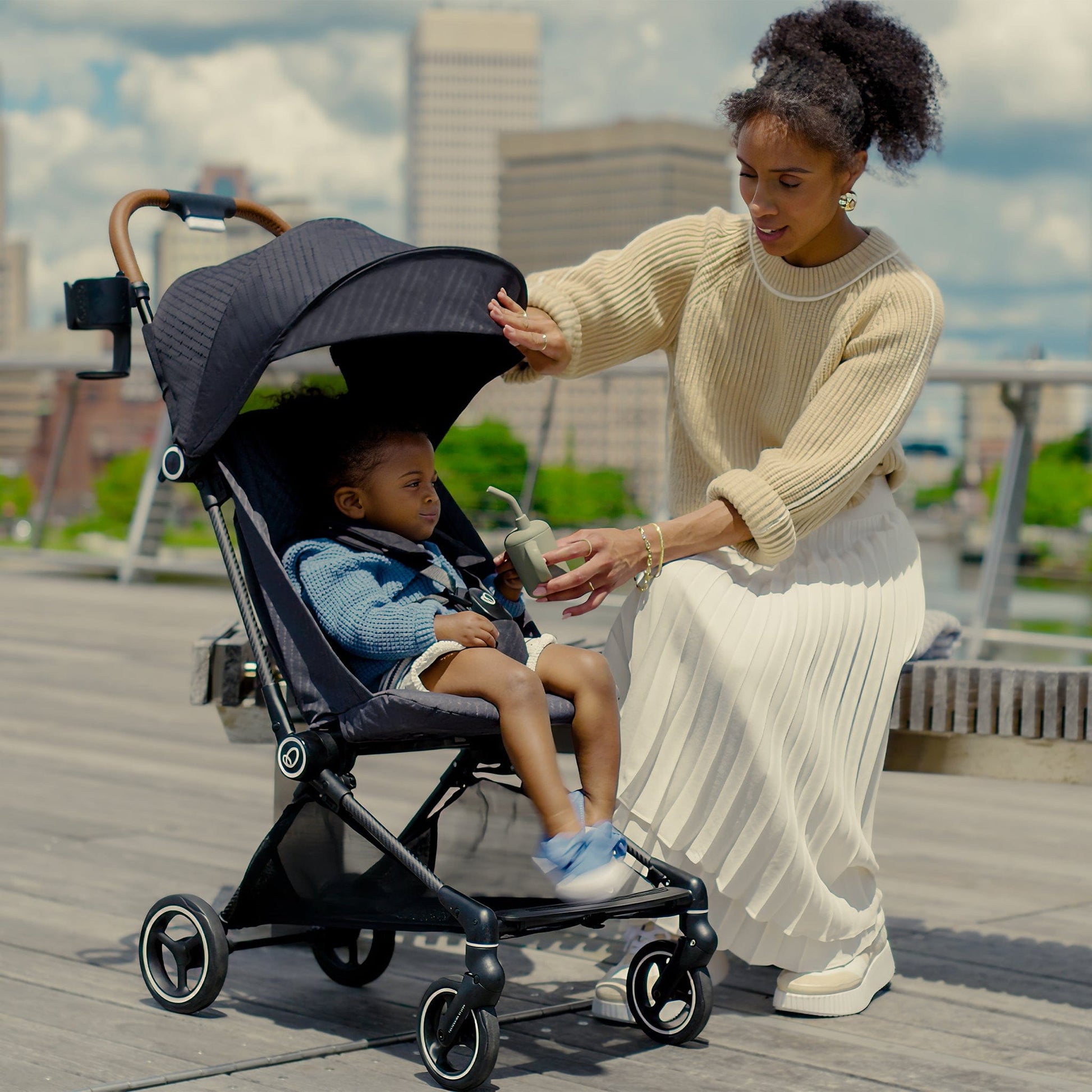 Evenflo Hummingbird Ultra-Lightweight Carbon Fiber Stroller (Crest Gray)