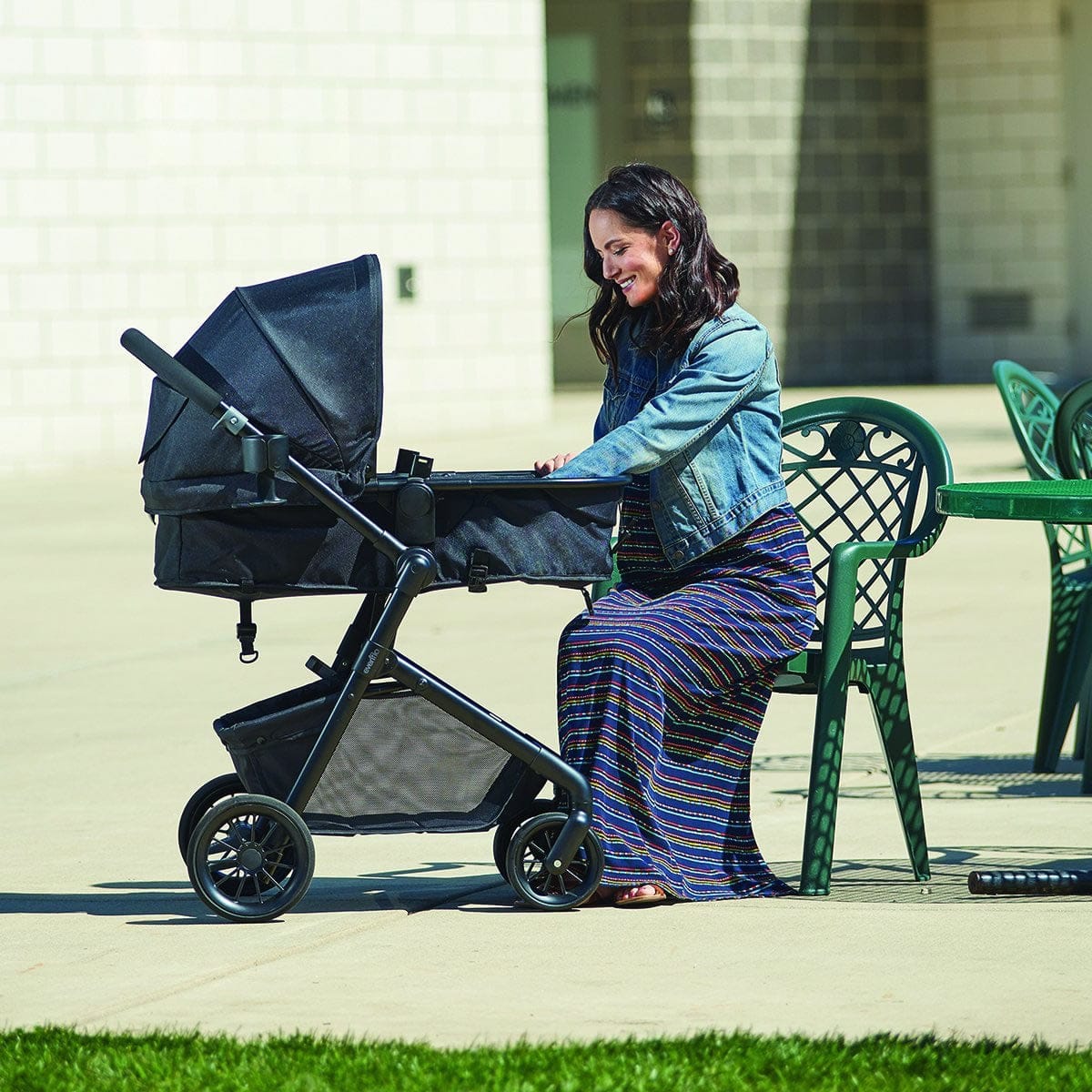 Evenflo Pivot Travel System with SafeMax Infant Car Seat - Sandstone - 56011993
