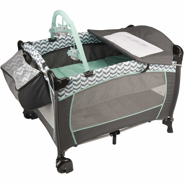 Evenflo Daphne Deluxe Portable Babysuite Playard, Spearmint