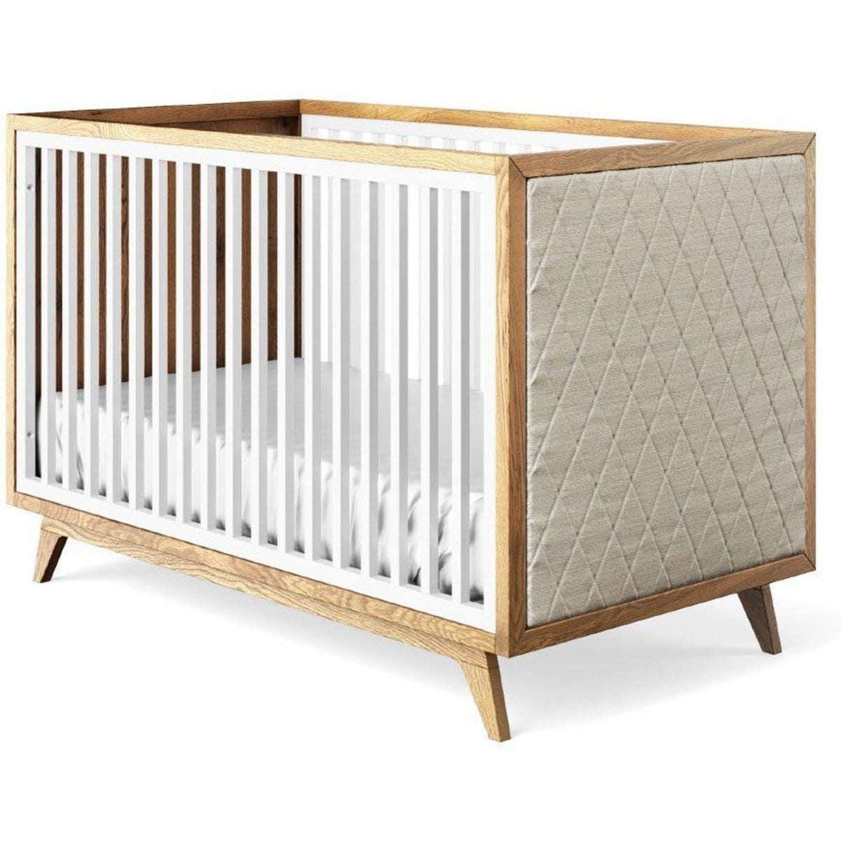 Romina Furniture Uptown Classic Crib (Tufted Sides)